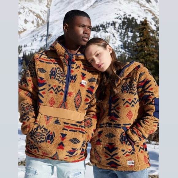 New The North Face Campshire Fleece 